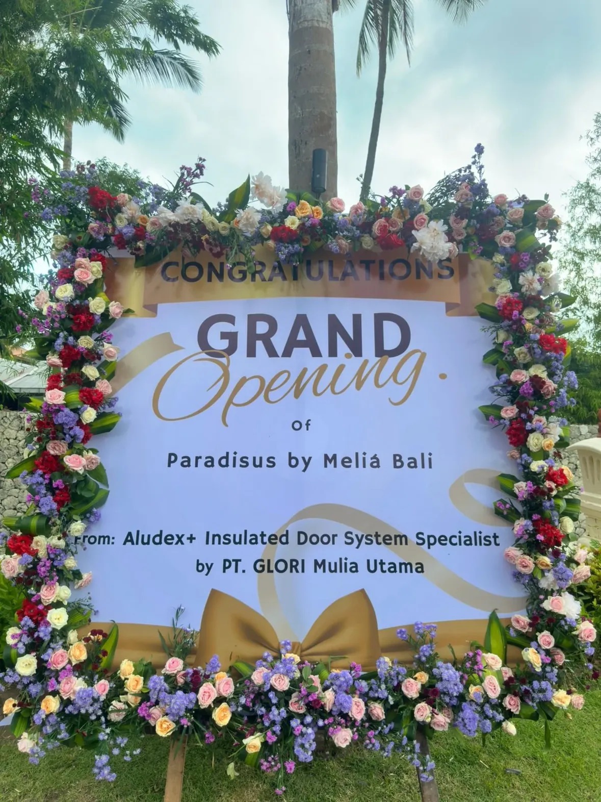 Raya Florist & Wedding Decoration