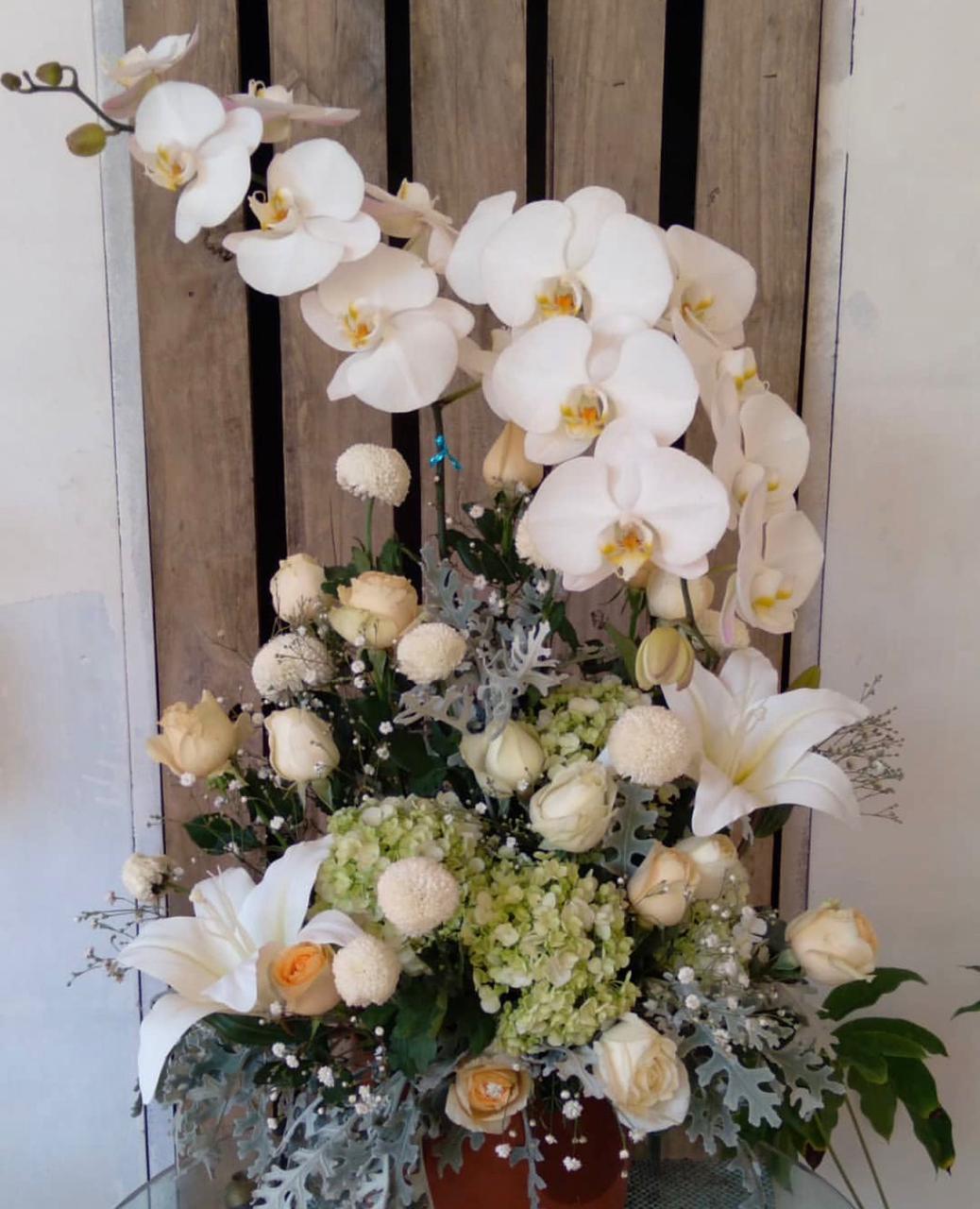 Raya Florist & Wedding Decoration